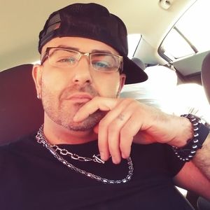 Meet your Posher, Edgar